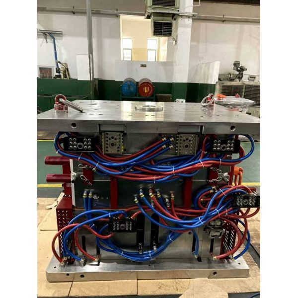 Mold Components: Water Manifold, Mold Water Collector Z-Pin Quick Coupling, Quick Connector Date Stamp