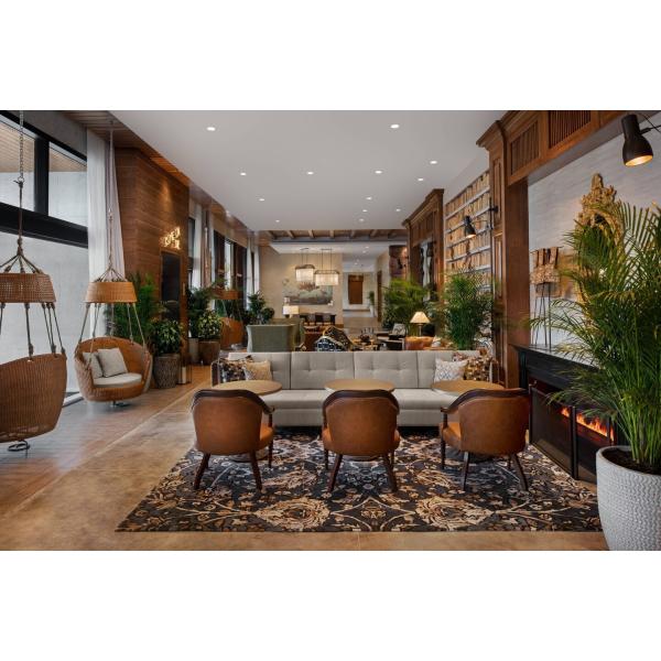American Style Villa Furniture Brown Hue Casual Leisure Atmosphere Leather Upholstery