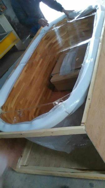 bathtub, bathroom tub,