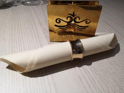 Le tissu de serviettes de papier d'airlaid de dîner de banquet a imprimé propre de luxe non toxique d'OEM Unscented