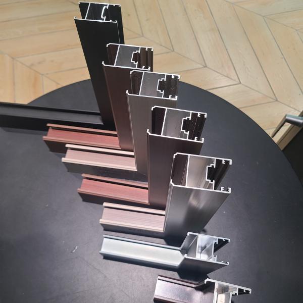 Напудрите покрытые алюминиевые черноту/белизну профиля кухни для украшения