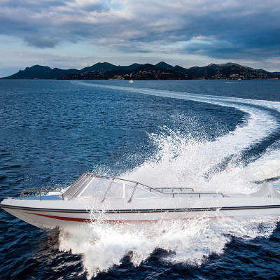 100hp 70Km/H Leisure Yacht Commercial FiberGlass Luxury Speed Boat