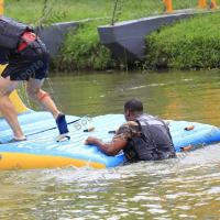 Rampa de aterrissagem inflável de Bouncia para flutuar Aqua Park