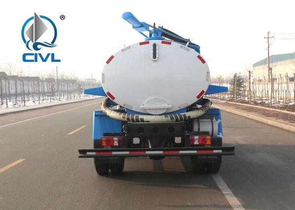 Sinotruk Howo 4m3 -  8m3 Light Duty Sewage Suction / Vacuum Truck