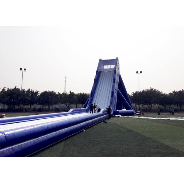 Скольжения воды крупного плана Satety голубого прочного взрослого гигантского раздувного скольжения большие