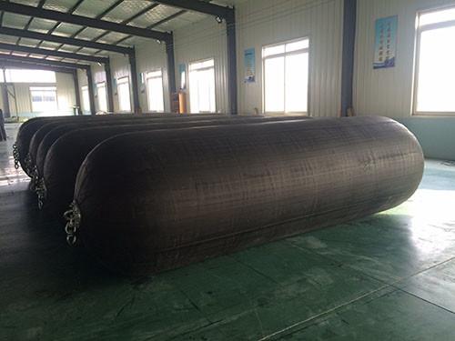 Custom Submarines Pneumatic Rubber Fenders 1500mm*700mm