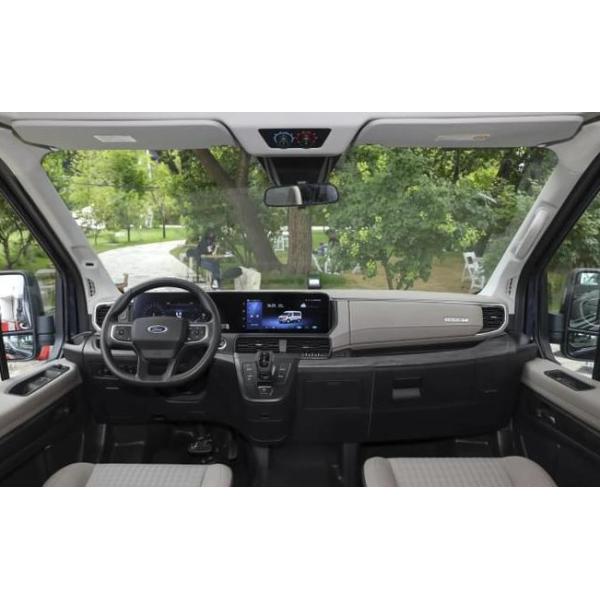 Белый микроавтобус Ford Transit 15 мест Jiangling 10 мест микроавтобус