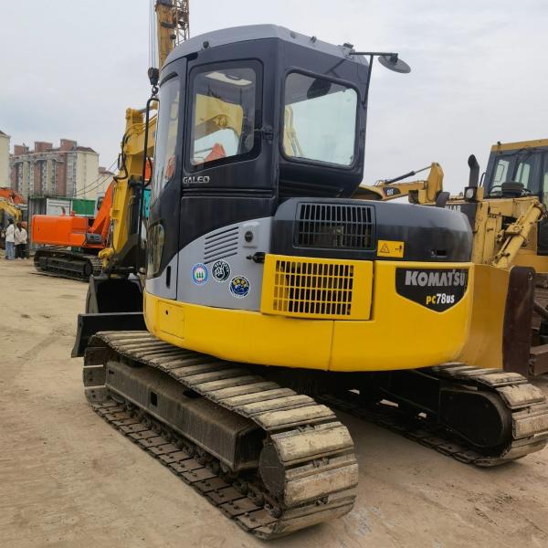                  Used Excavator Komatsu PC78us with Thumb and Rubber Track Secondhand Digger 7-8 Ton Mini Excavator Japanese Brand             
