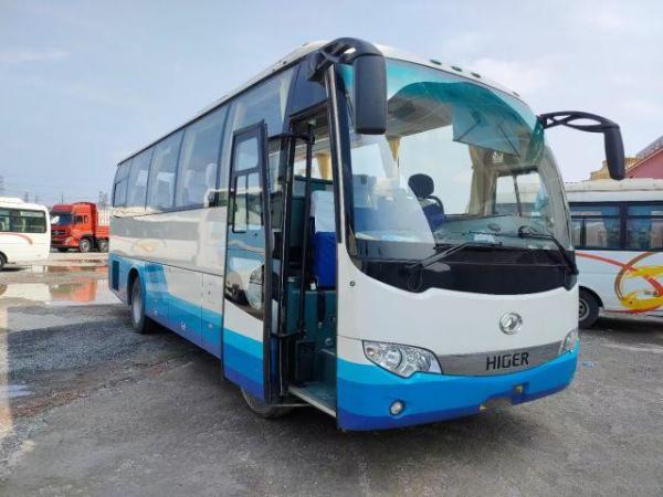 O motor usado do Euro IV Yuchai dos assentos de Mini Bus KLQ6896 39 usou um ônibus mais alto