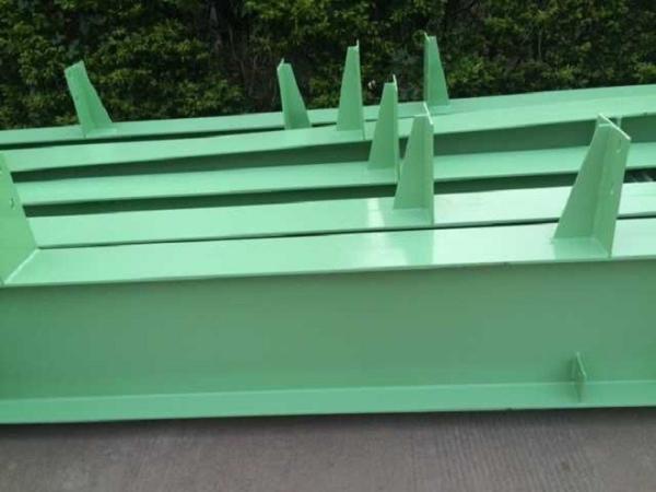 Customized Green H Section Painting Structural Steel I Beam U Channel-Workshop