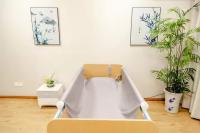 Cama de ancianos inteligente suspendida adecuada para el baño de personas mayores y discapacitadas