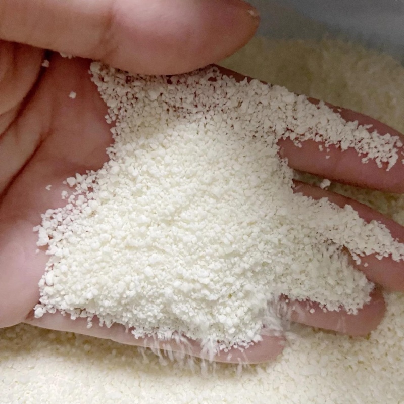 Cassava Cat Litter with Natural Plant Materials Fast Liquid Absorption and Compact Clumps