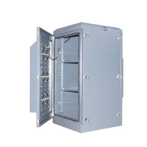 Thermostat Air Cooled Outdoor Network Cabinet Wall Mounted IP55 Outdoor Network Rack