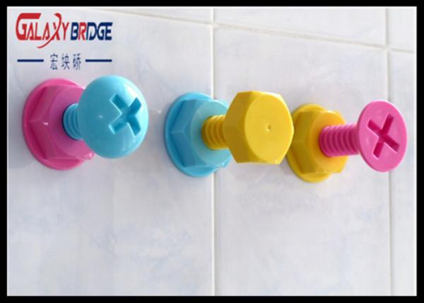 Plastic Cloth Hanging Hooks Wall Mounted Kids Bedroom Cloth Holder Cute Animal Design