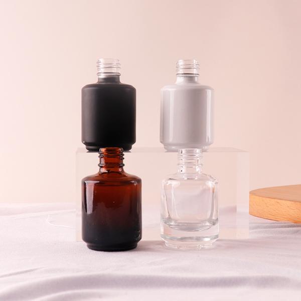 2025 Empty 8ml 15ml Brown Glass Round Nail Polish Bottles With Cap and Fan Brush for Nail Art Hot Stamping Graphic Design