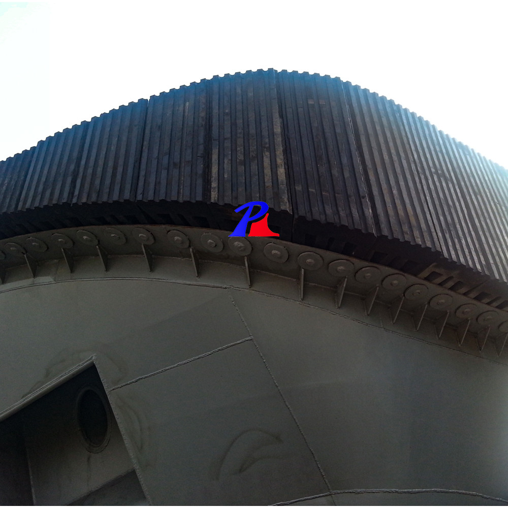 Black Rubber Fender in Customized Size the Ideal Solution for Heavy-Duty Applications