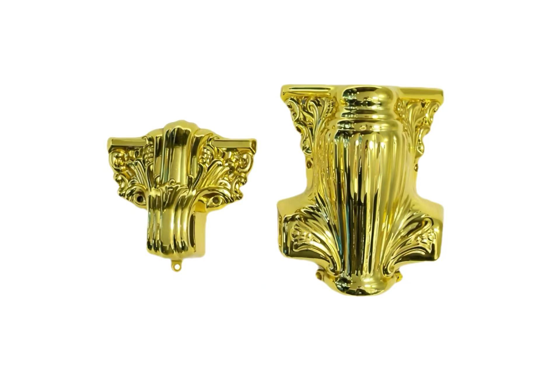 Glossy Finish Coffin Corner Moulding with Carved Floral Texture
