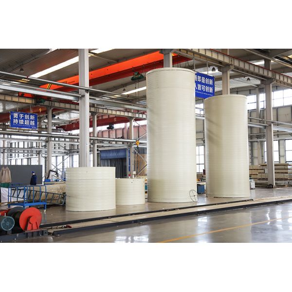 Versatile PP Integrated Sewage Treatment Equipment with 100m3/D Capacity and 2.4t