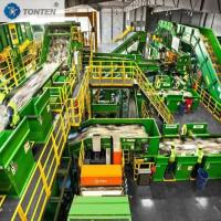Estação de triagem de resíduos domésticos de futuro aberto e verde
