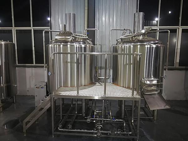 500 L Beer Brewing Equipment , Microbrewery Equipment With Two Vessels