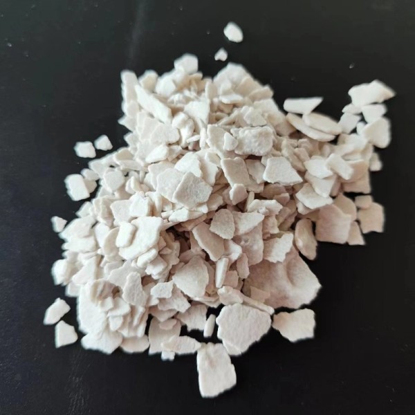 Snow Melt Agent Calcium Chloride Dihydrate White Flakes 74% Min