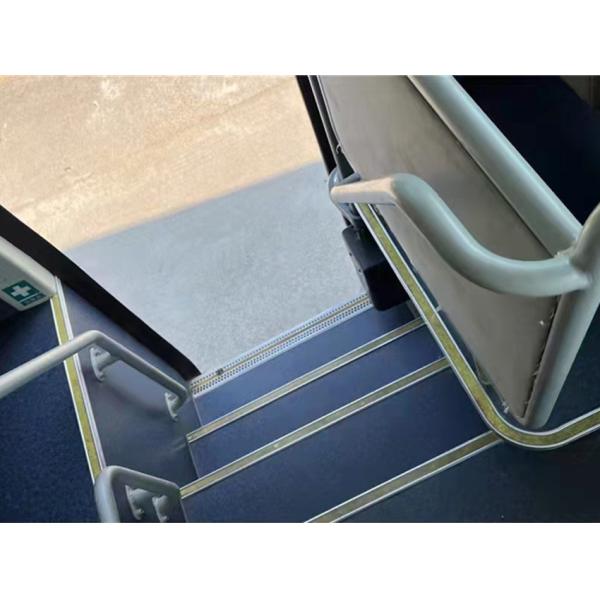 Euro 5 LHD Дизельный пассажирский автобус 55 мест ZK6125HQT5Z