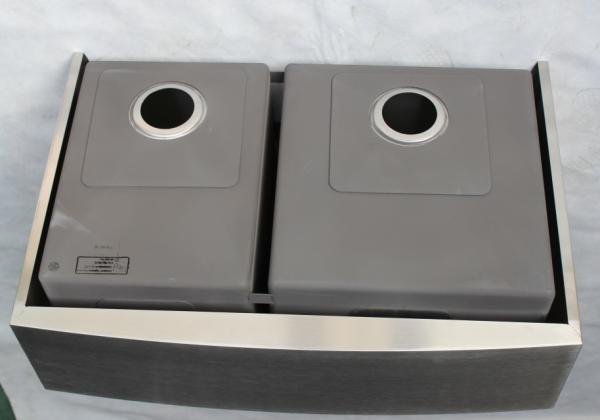 American Style Apron Front Kitchen Sink 36 Under-Style Installation