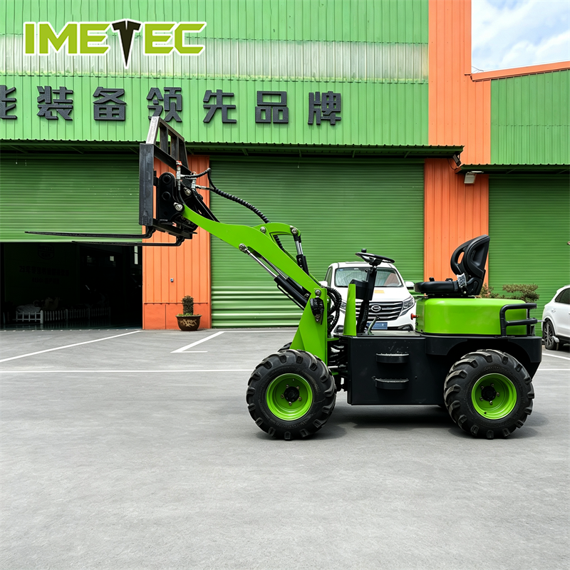 Multifunction Electric Telescoping Forklift Wheel Loader handler 650kg