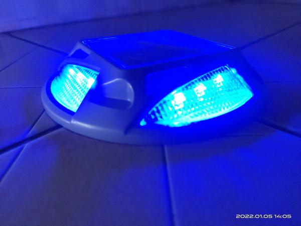 ABS PC Solar Powered Garden Lights 1200mah NI MH Decorative