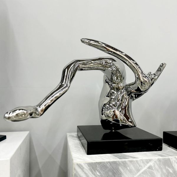 Custom Stainless Steel Sculpture in 304 or 316 Stainless Steel for Indoor & Outdoor Decoration with Customizable Size
