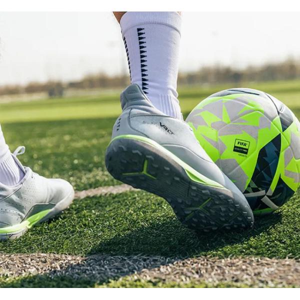 Men Athletic Football Socks Non Slip Crew Outdoor Sports Socks Custom Logo