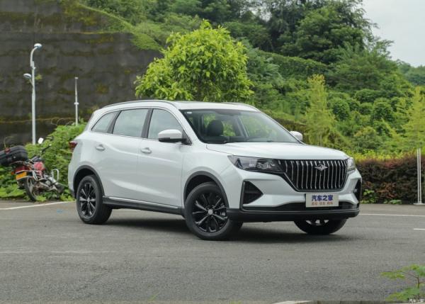 Large Space Gasoline Car Ruixiang X5 Multi Functional Overlarge Family SUV