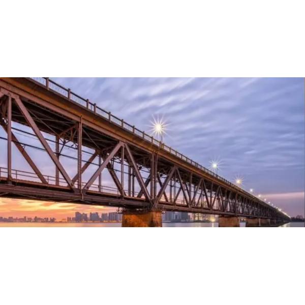 Puente de armadura de acero en forma de H Edificios de paneles de acero portátiles de trabajo pesado