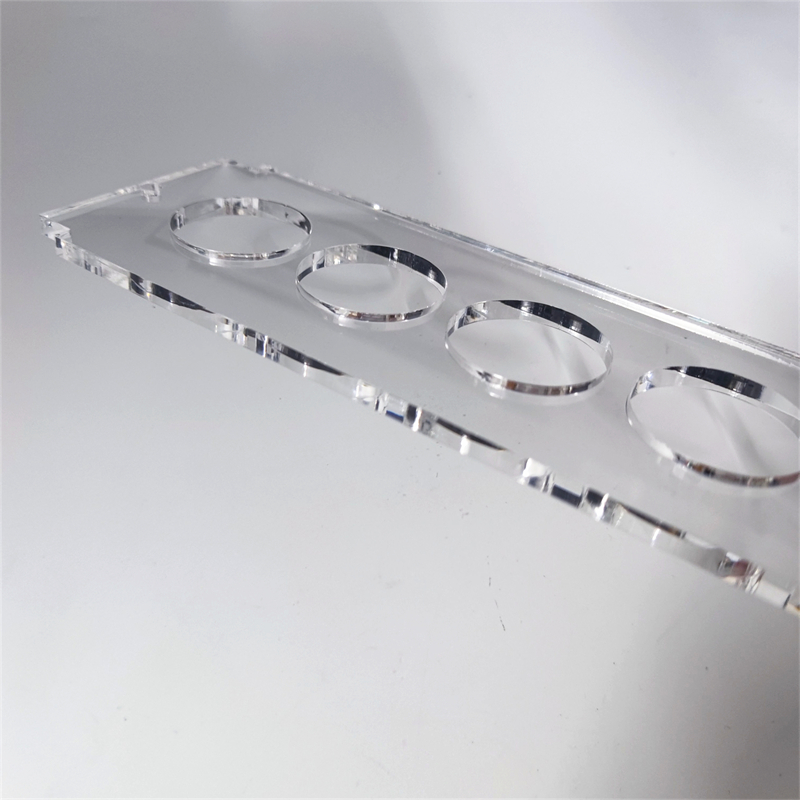 PMMA Clear Acrylic Sheet 93% Light Transmittance Impact Resistant Laser Cut