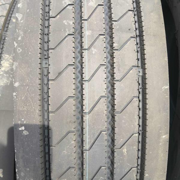 DOT ECE All Steel Radial Tire Heavy Duty Truck 12R22.5 Tire 18PR