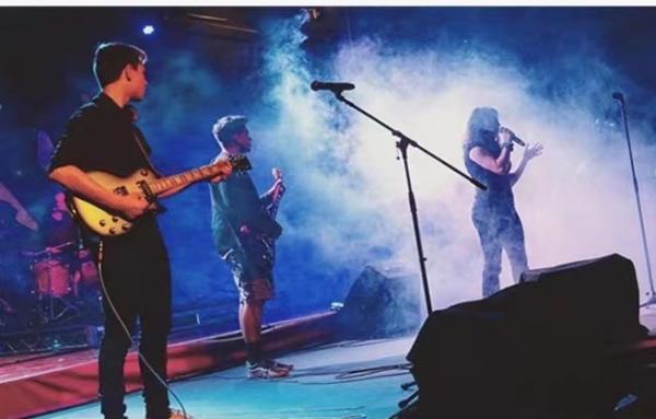 900W Customized DMX512 Stage Light Remote Control Smoke Machine for Wedding Party