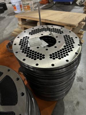 Cutomize High Wear Resistance Flat Die For Extruder HR145-2 With High toughness Alloy Tool Steel