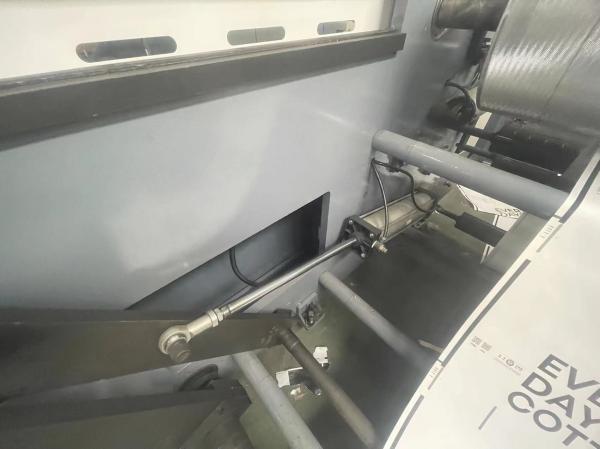 Automatic Paper Splicing Device For High Speed Flexographic Paper Cup Printer