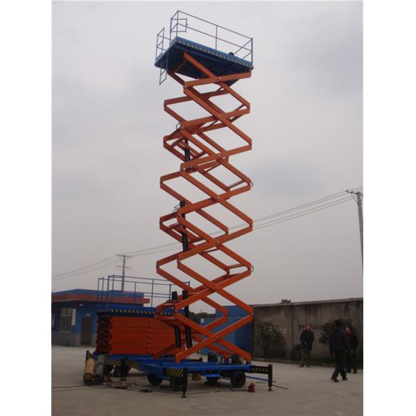 O móbil motorizado bonde hidráulico aéreo industrial da plataforma de funcionamento Scissor o elevador