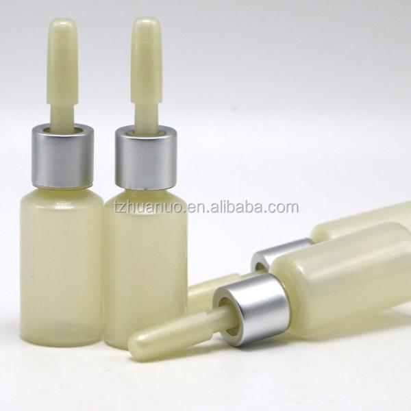 Material base PET Botella de goteo de 8 ml con tapa de goteo personalizada y acabado helado