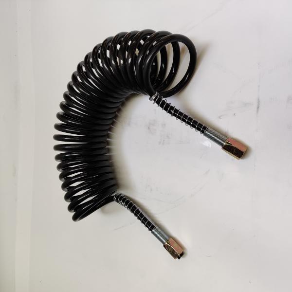 Свернутый спиралью полейте из шланга шланг PU кабеля 7 ядров черный спиральный с соединителем утюга для трейлера тележки