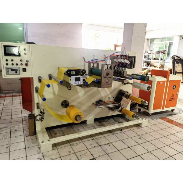 Automatic Yellow Sticky Trap Making Machine with Hot Melt Glue and PP Material for Pest Control