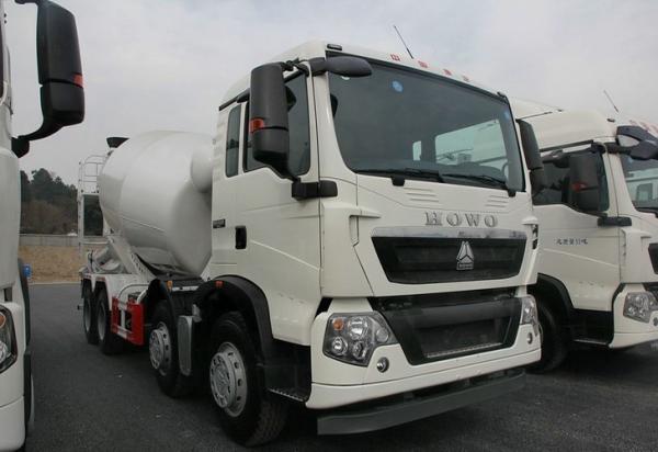 Red / Black Self Loading Concrete Mixer Truck For Various Construction Sites