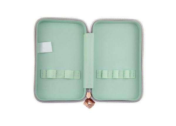 Beauty Brush With Waterproof  Bag Package 5 piece Personal Brush