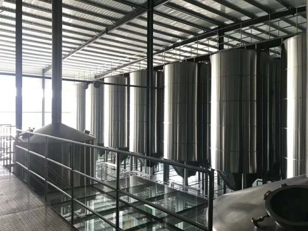 Stainless Steel Large Scale Brewing Equipment Steam Heating 50L 100L 200L 500L