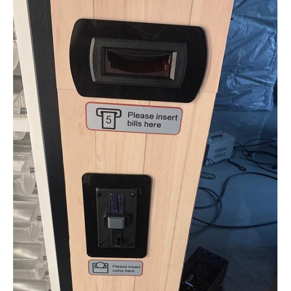 Automatic orange juicer vending machine for foods and drinks