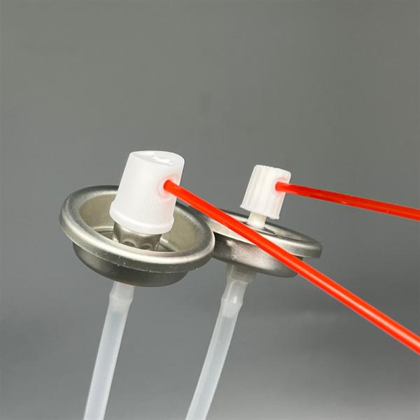 Dispensador de limpieza de carburadores de precisión para reparación de motores pequeños con punta de micro-spray y diseño sin gotas