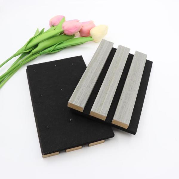 Fibra de madera del listón de la insonorización del tablero de los paneles acústicos de la pared de la difusión