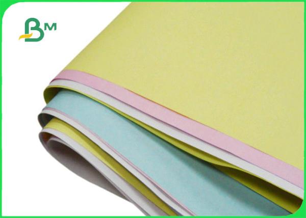 papier autocopiant rose blanc de NCR de 3 couches 55gsm pour l'image bleue de formes d'affaires commerciales