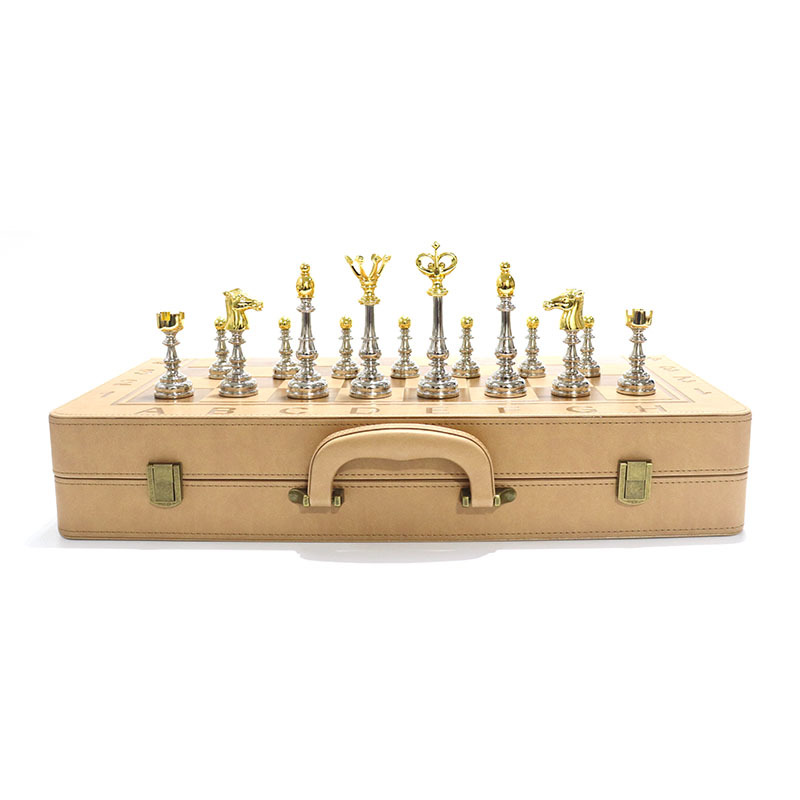 Luxury Zinc Alloy Chess Set with Foldable Wooden Board and Customized Logo for Adults and Children